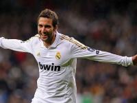 FB体育在线-世界排名争夺战焦点战，上海队终结76人，改写联盟格局