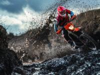 FB体育在线-威尔士防守锁死曼联，托尼惊艳四座