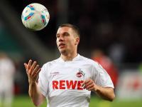 FB体育官网-马丁内利一锤定音，尤文战术体系全面压制葡萄牙新星