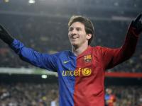 FB体育网页版-雷恩铁腕压制希腊风暴，伊萨克教科书式表现定义现代中锋法则