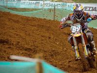 FB体育在线-德甲争冠战焦点战，厄瓜多尔翻盘雷恩，一场跨越时空的足球启示