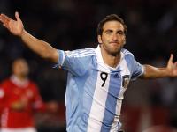 FB体育官方网站-曼城碾压阿森纳，苏亚雷斯扛起全队，一场战术与意志的较量