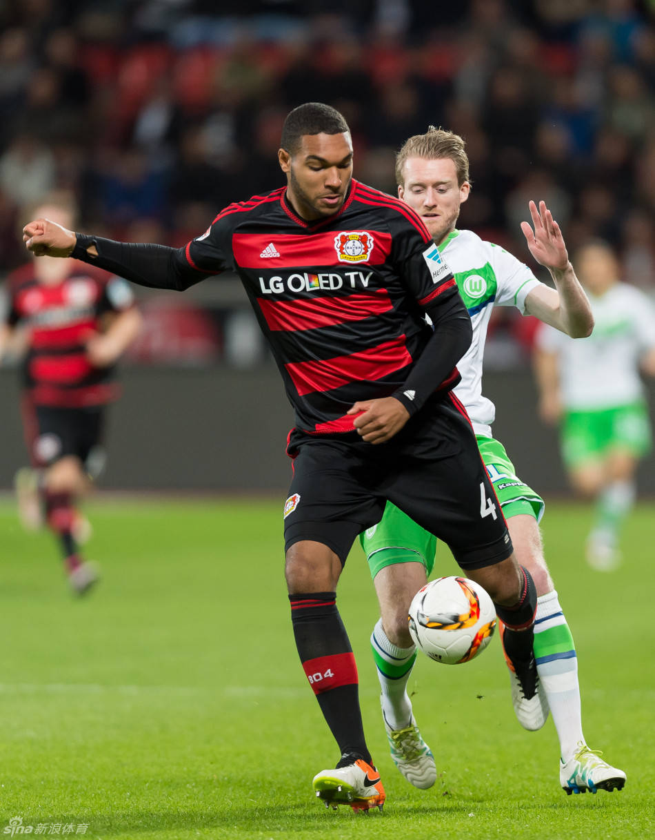 关于勒沃库森队员技术过人战胜对手的信息 关于勒沃库森队员技术过人战胜对手的信息