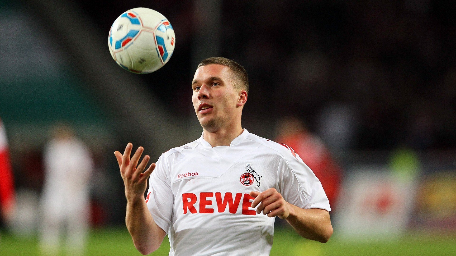 贝林厄姆的唯一爆发,当利物浦用勒沃库森的钥匙,打开了胜利之门